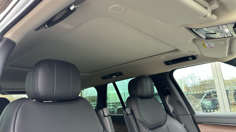 Land Rover Range Rover 3.0 P460e SE 4dr Auto Estate